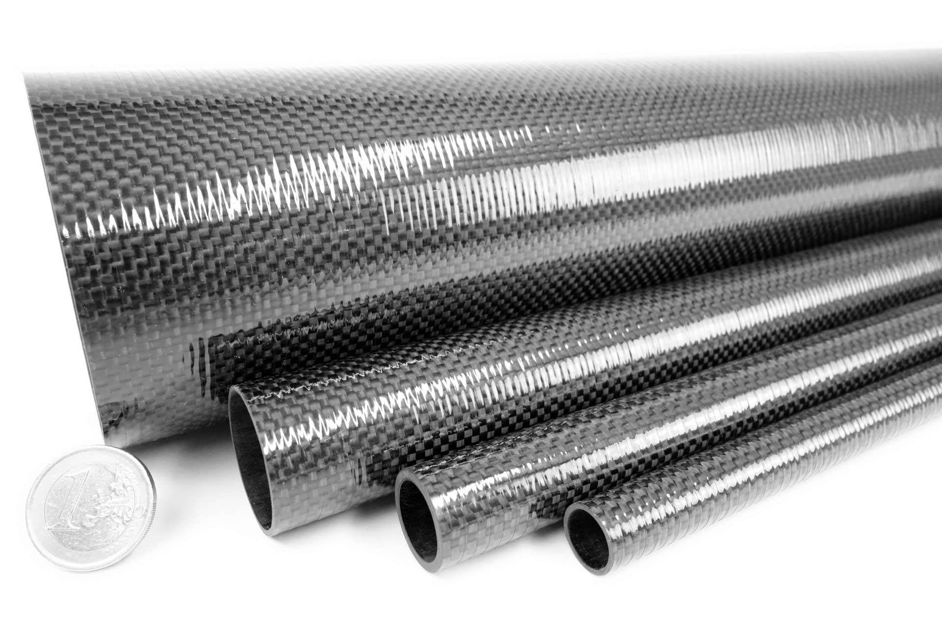 https://www.carbon-composite.com/media/93/28/90/1672907581/pro-carbon-precision-tubes-plain-wrapped-1euro-carbon-composite.jpg